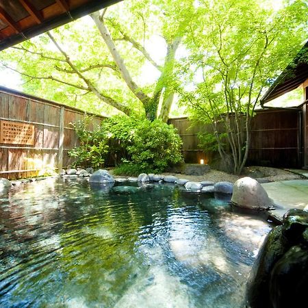 Ryotei Tanokura Hotel Yufu Eksteriør billede