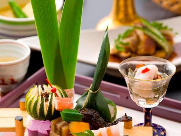 Ryotei Tanokura Hotel Yufu Eksteriør billede