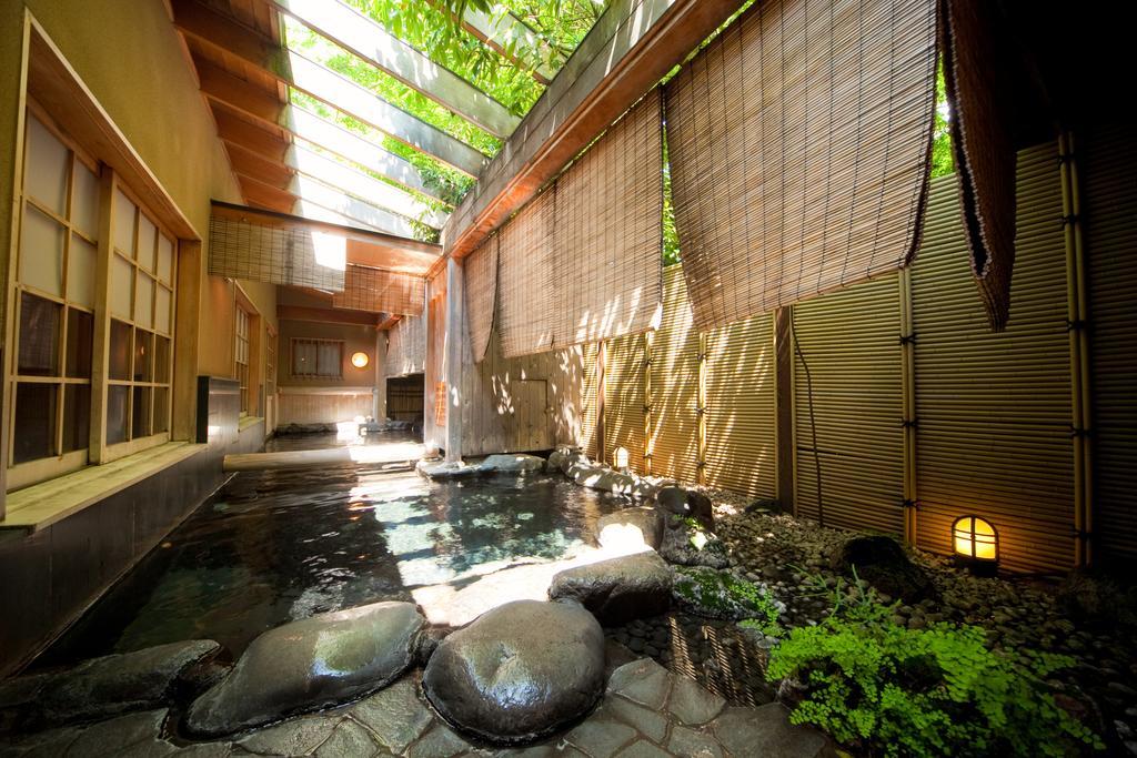 Ryotei Tanokura Hotel Yufu Eksteriør billede