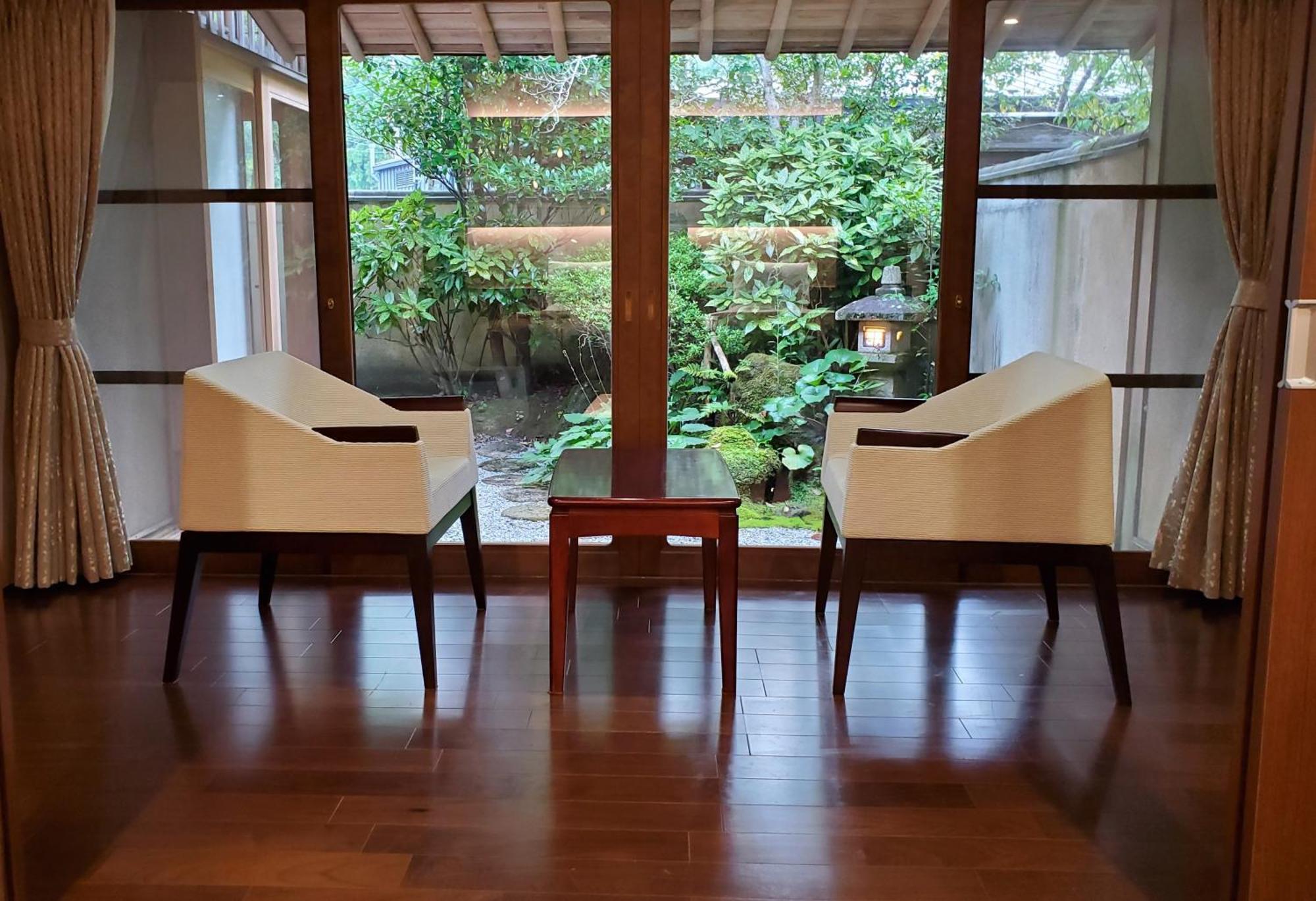 Ryotei Tanokura Hotel Yufu Eksteriør billede
