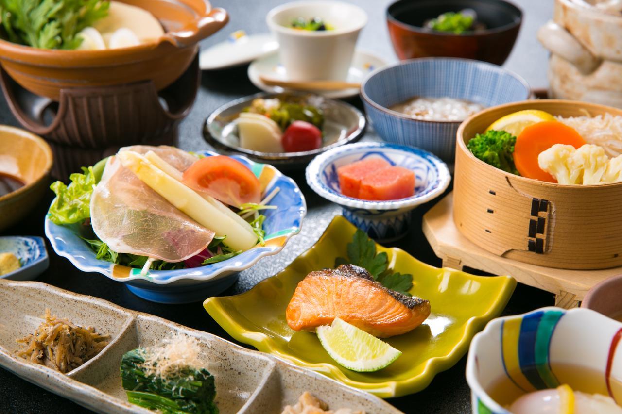 Ryotei Tanokura Hotel Yufu Eksteriør billede