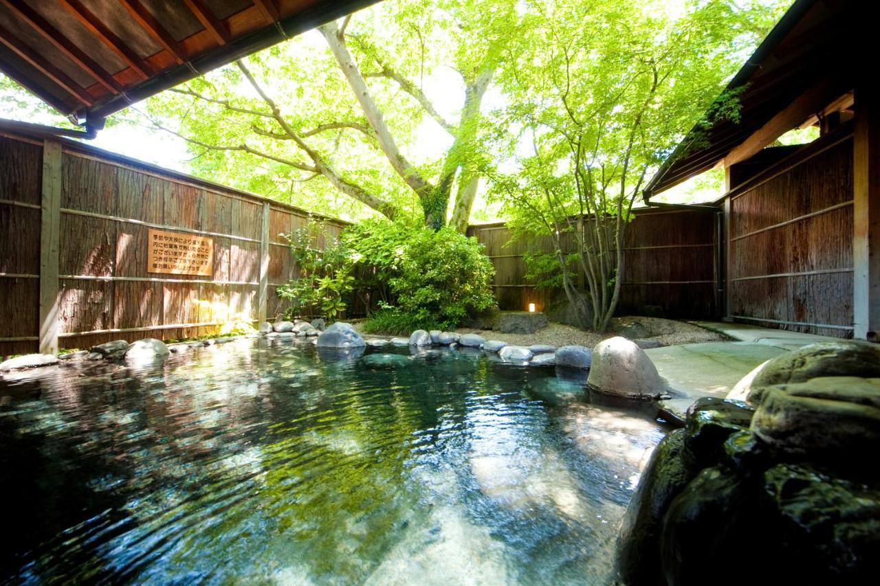 Ryotei Tanokura Hotel Yufu Eksteriør billede